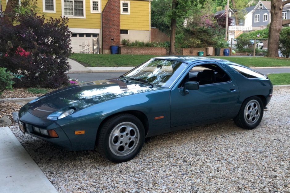 Euro 1979 Porsche 928 5-Speed