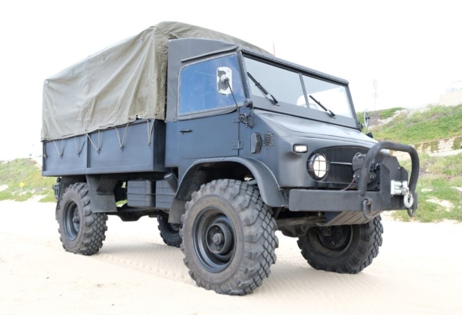 No Reserve: 1963 Mercedes-Benz Unimog 404.1 S