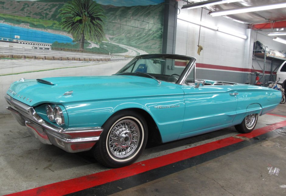 1964 Ford Thunderbird