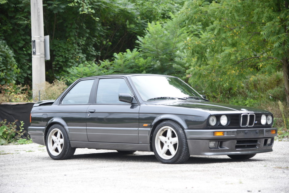1991 BMW 325is M-Technic 5-Speed