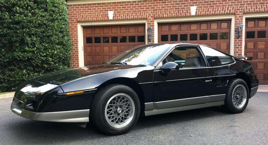6k-Mile 1986 Pontiac Fiero GT