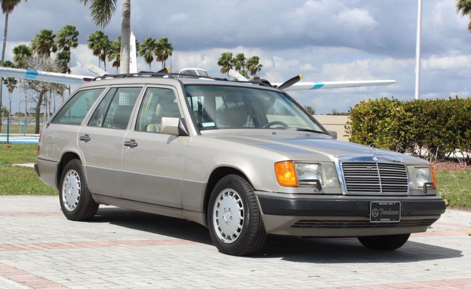 No Reserve: 1992 Mercedes-Benz 300TE