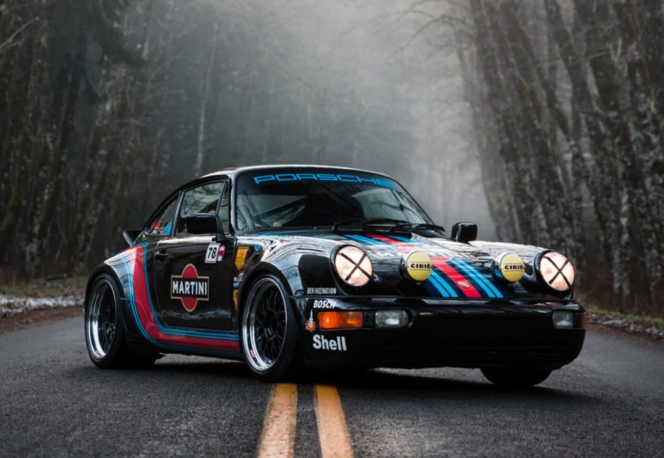 1990 Porsche 911 Carrera 2 Coupe