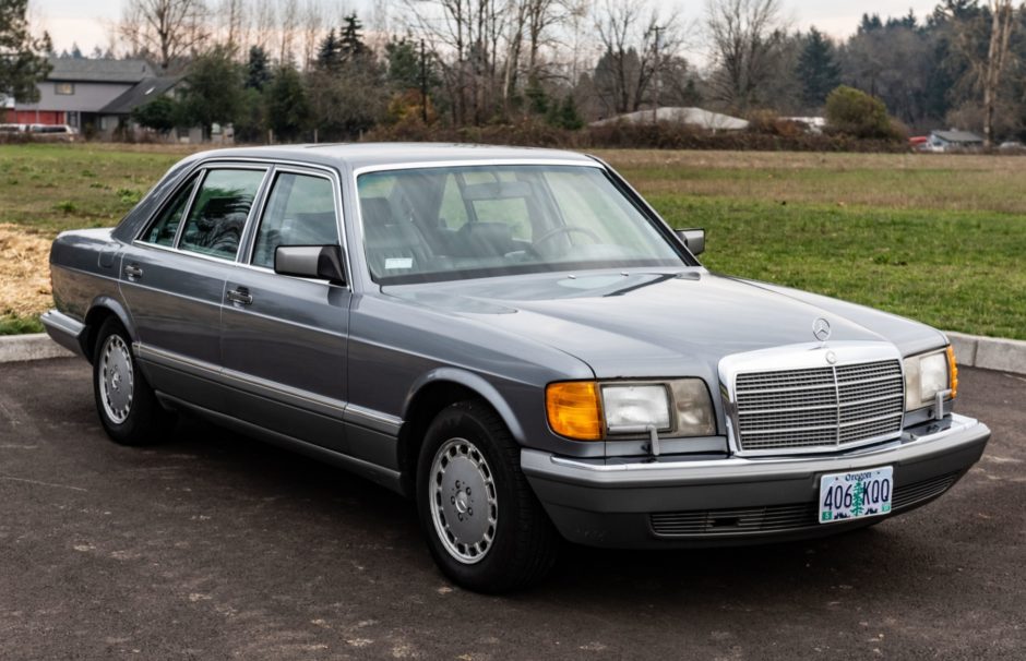 1987 Mercedes-Benz 560SEL