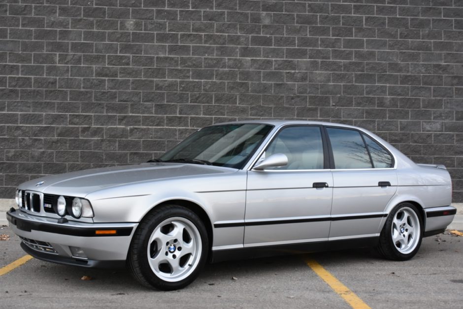 No Reserve: 1993 BMW M5