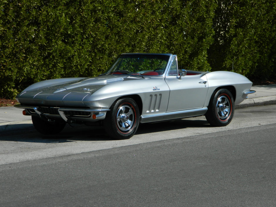 1966 Chevrolet Corvette L36 427/390HP Convertible 4-Speed