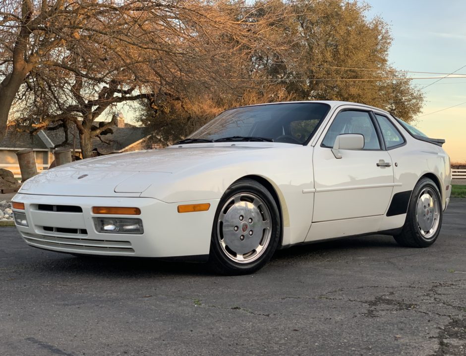 No Reserve: 1987 Porsche 944 Turbo