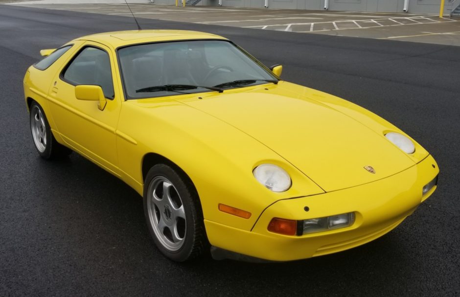 1987 Porsche 928 S4