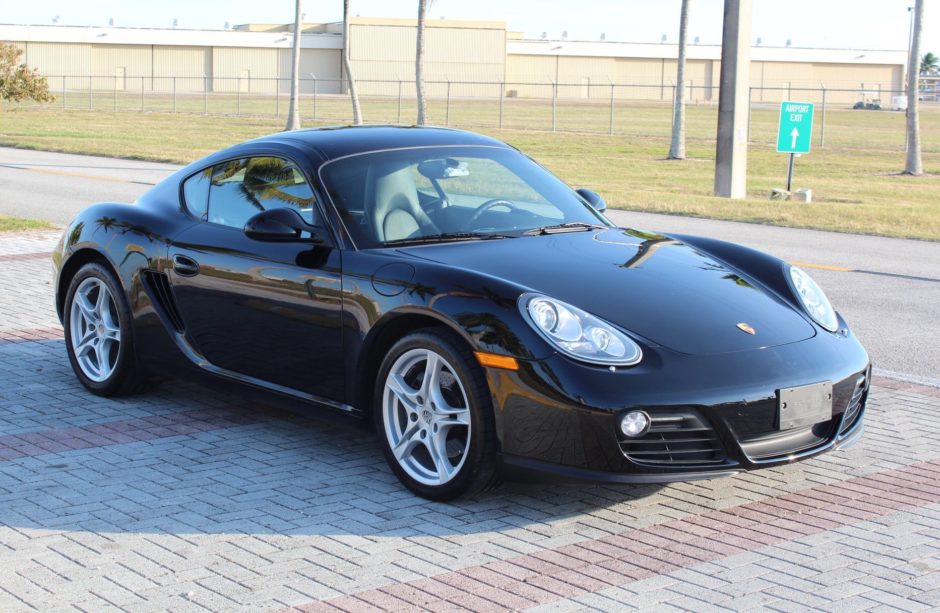 No Reserve: 2009 Porsche Cayman 6-Speed