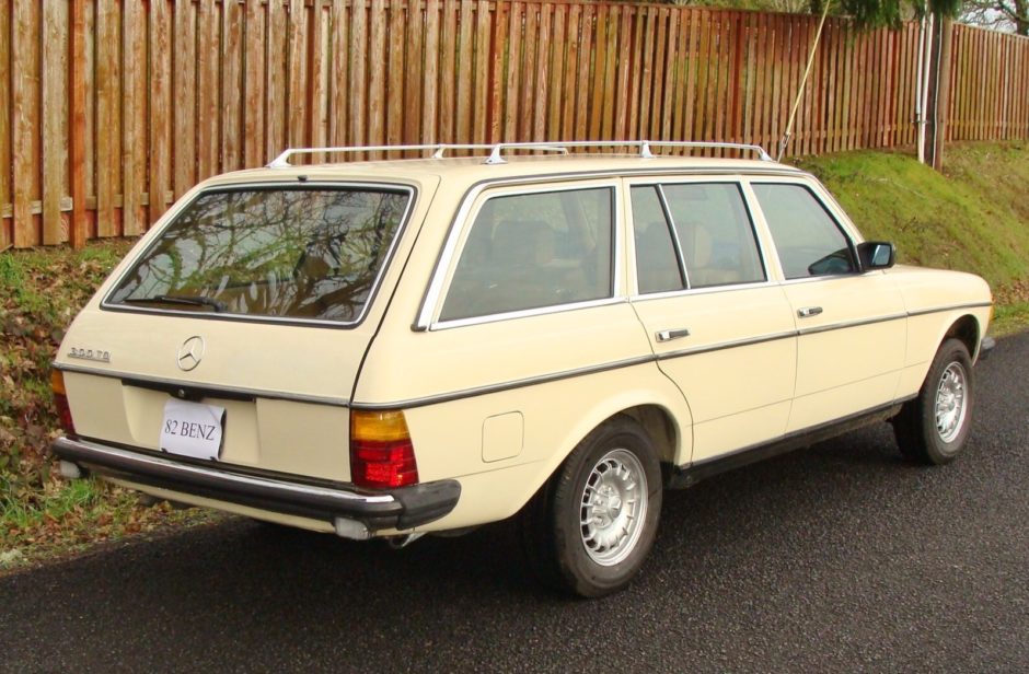 No Reserve: 1982 Mercedes-Benz 300TD 4-Speed