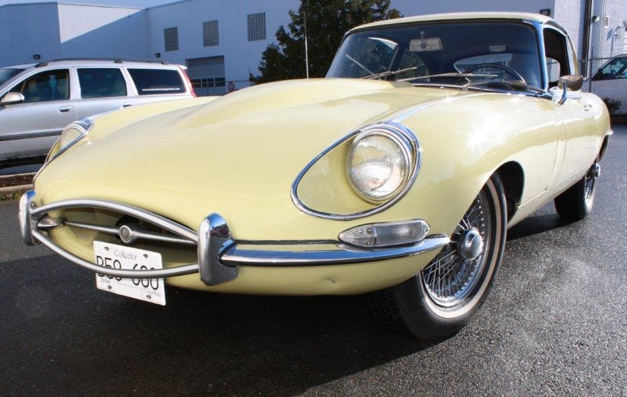 1968 Jaguar XKE 2+2