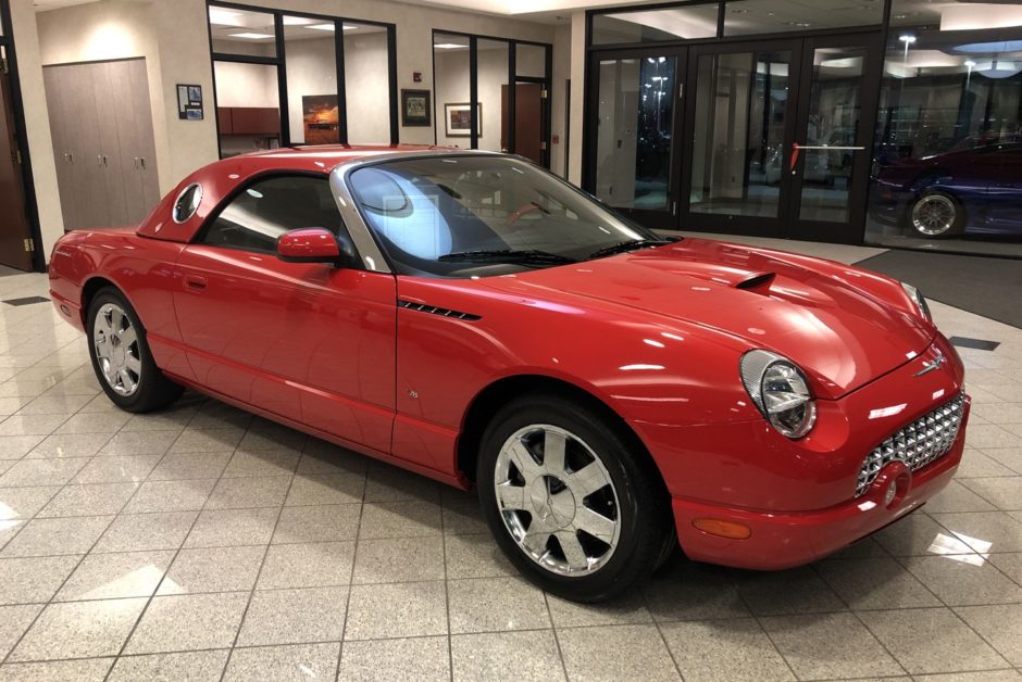 5k-Mile 2003 Ford Thunderbird