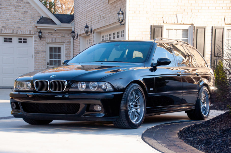 S62-Powered 2003 BMW 540i Touring M Sport 6-Speed