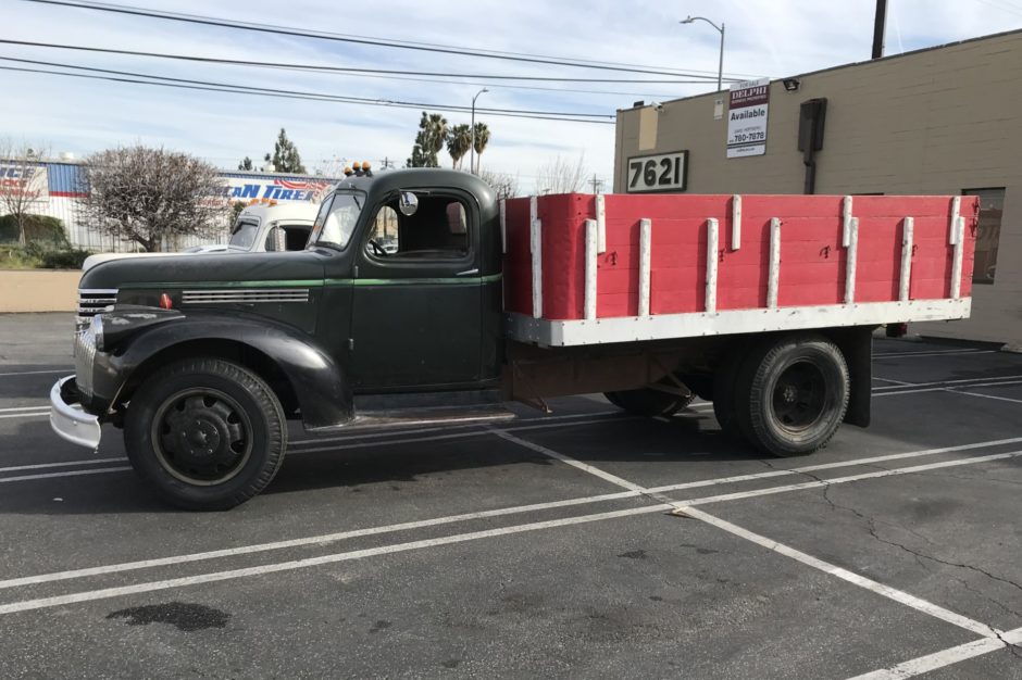 No Reserve: 1946 Chevrolet 6400 Dump Truck