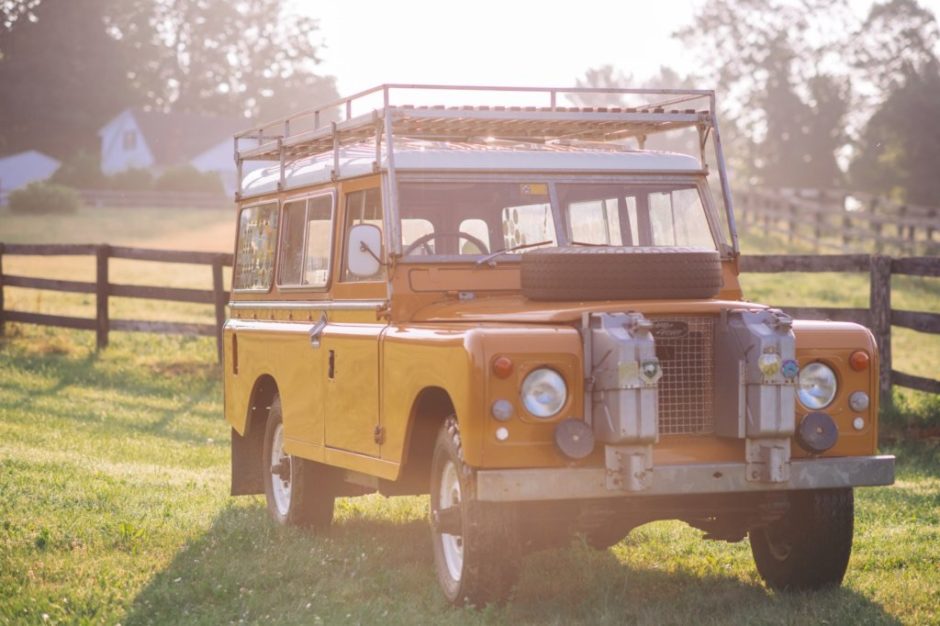 1972 Land Rover Series IIA 109
