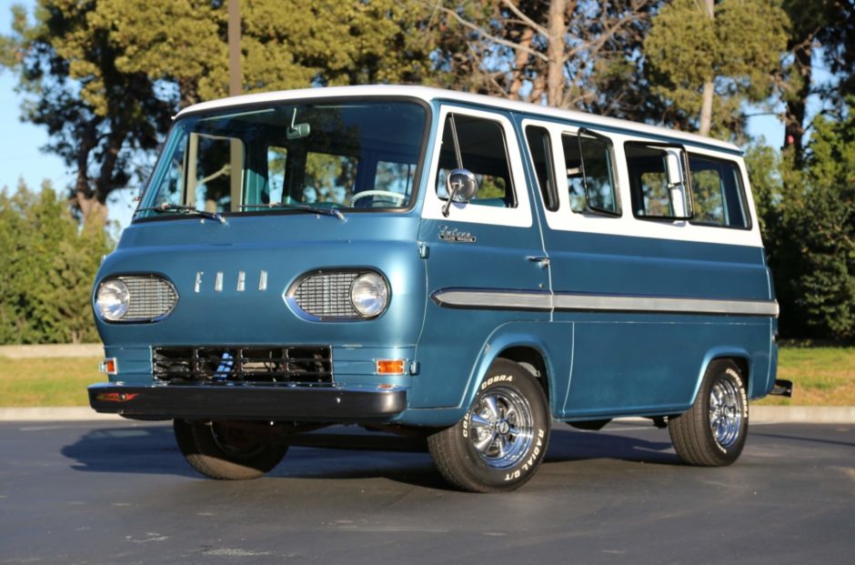 1963 Ford Falcon Deluxe Club Wagon