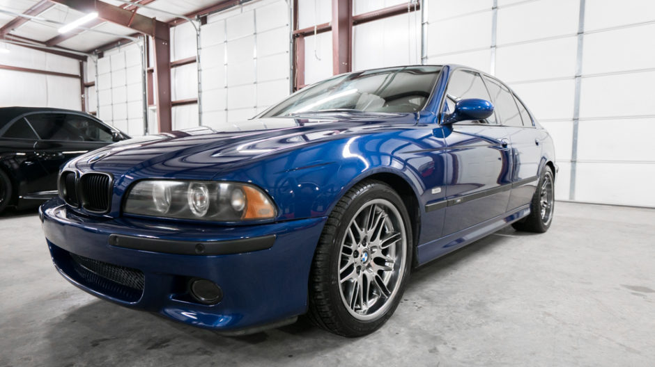 2002 BMW M5