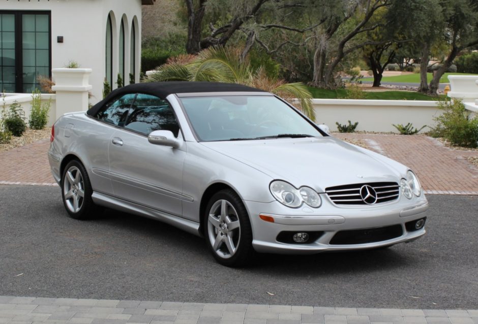 12k-Mile 2005 Mercedes-Benz CLK500