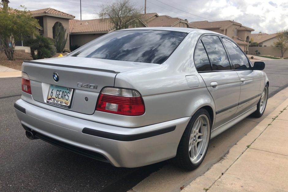 No Reserve: 2001 BMW 540i 6-Speed