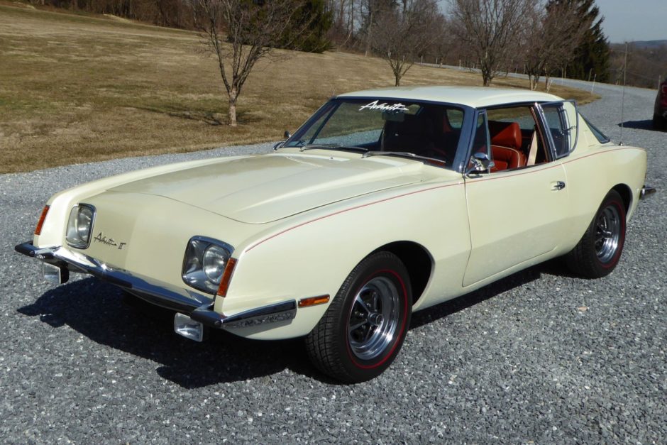1970 Avanti II