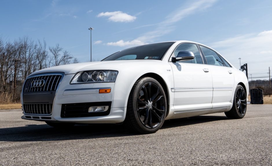 2008 Audi S8