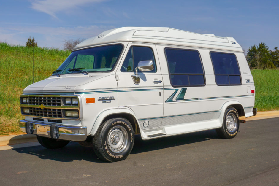 No Reserve: 1995 Chevrolet G20 Tiara Conversion Van