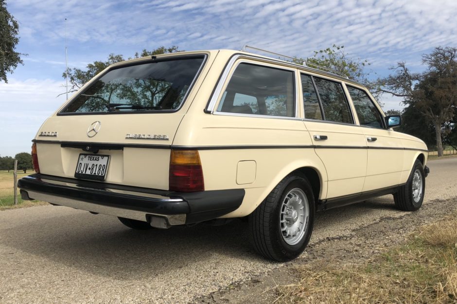 1984 Mercedes-Benz 300TD Turbo