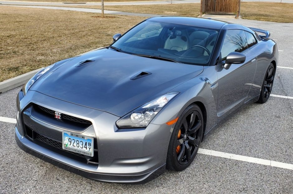 Original-Owner 2009 Nissan GT-R
