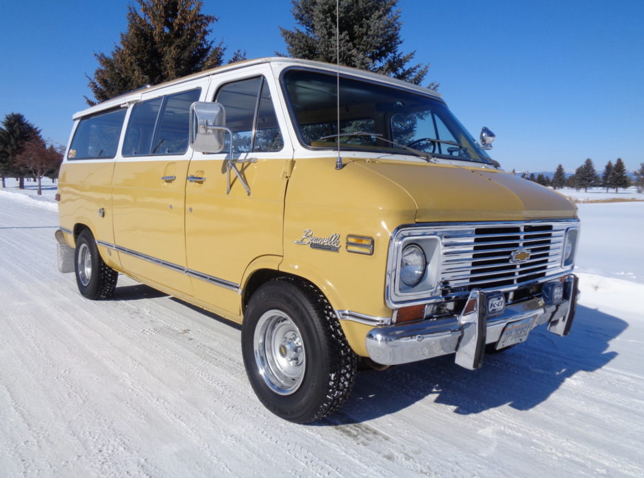 No Reserve: 1973 Chevrolet Beauville Sportvan