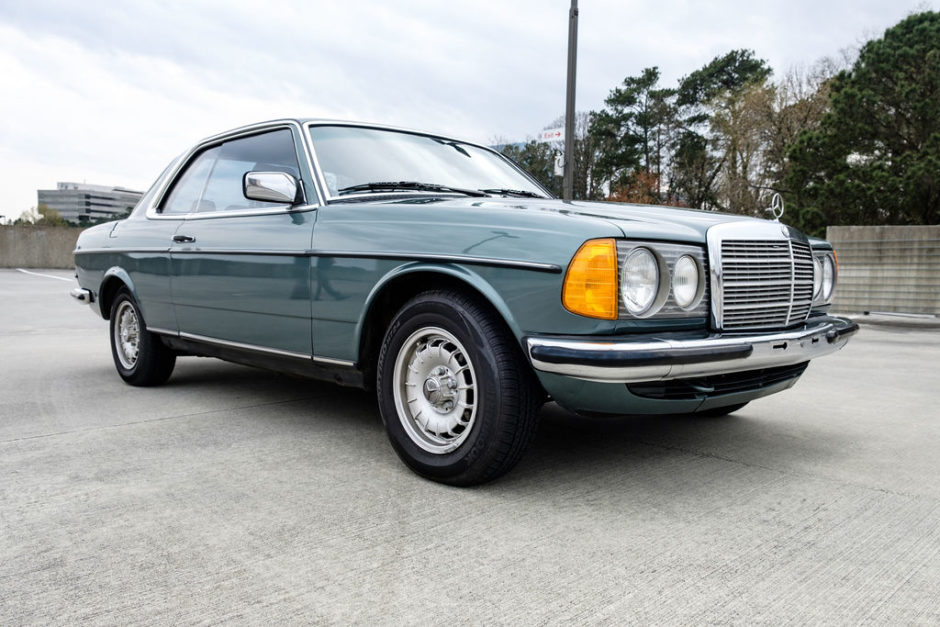 No Reserve: 1985 Mercedes-Benz 280CE