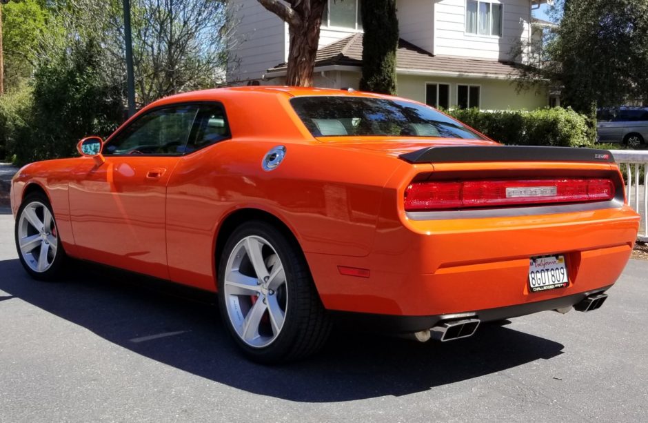 3k-Mile 2010 Dodge Challenger SRT8 6-Speed