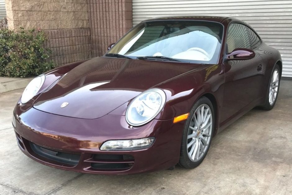 2005 Porsche 911 Carrera S 6-Speed