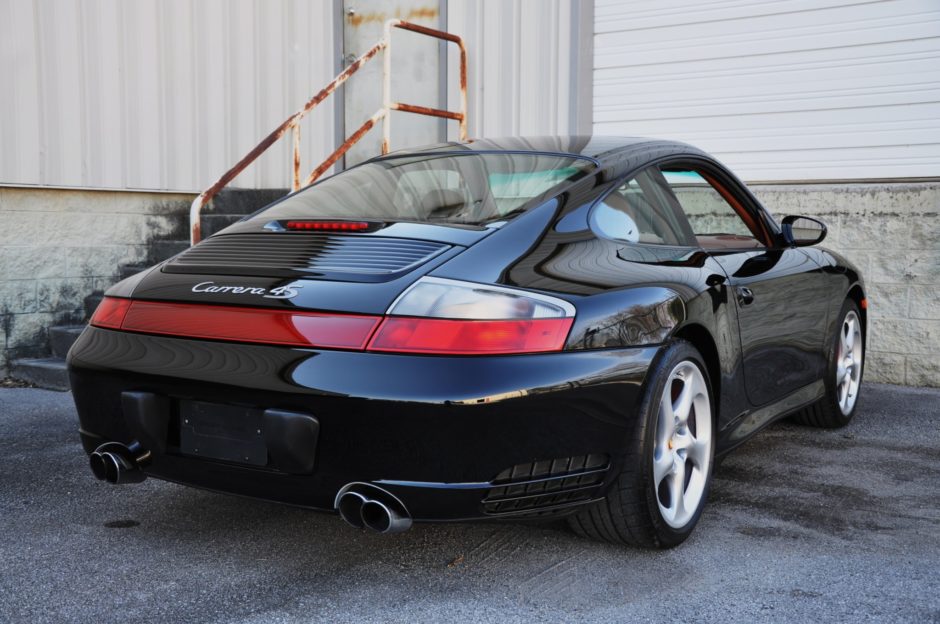 2003 Porsche 911 Carrera 4S 6-Speed