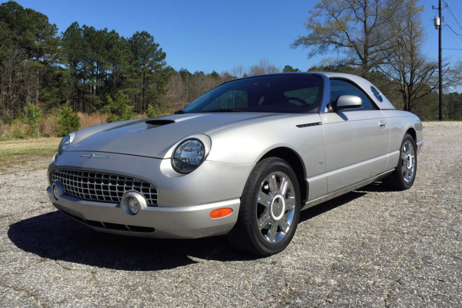 2004 Ford Thunderbird