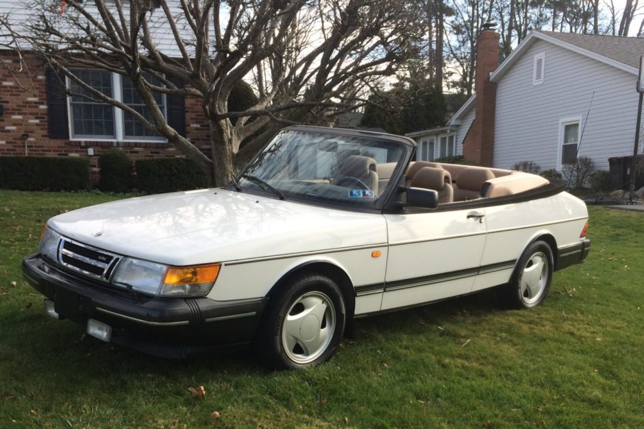 67k-Mile 1993 Saab 900 Turbo Convertible 5-Speed
