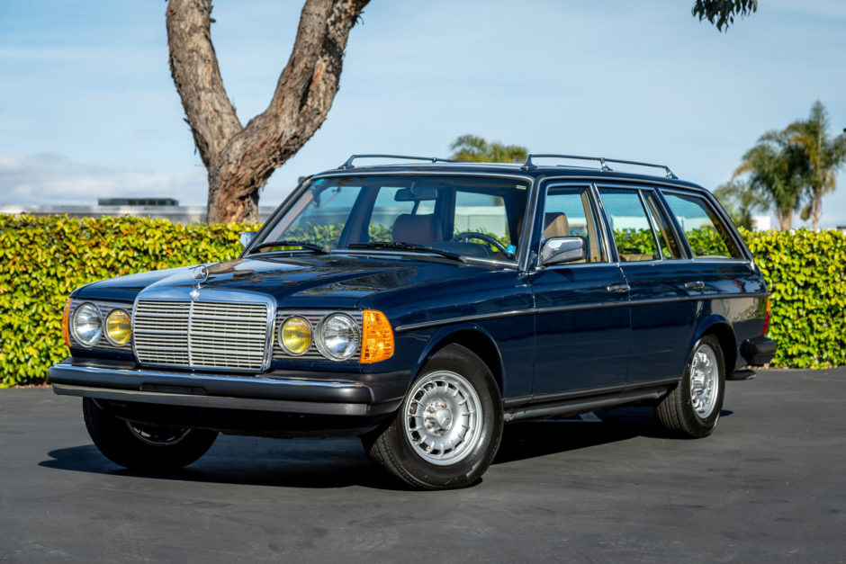 1983 Mercedes-Benz 300TD Turbo