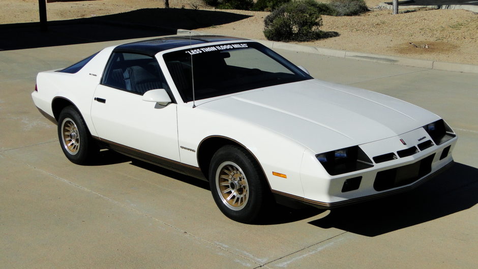 1983 Chevrolet Camaro Berlinetta 5-Speed