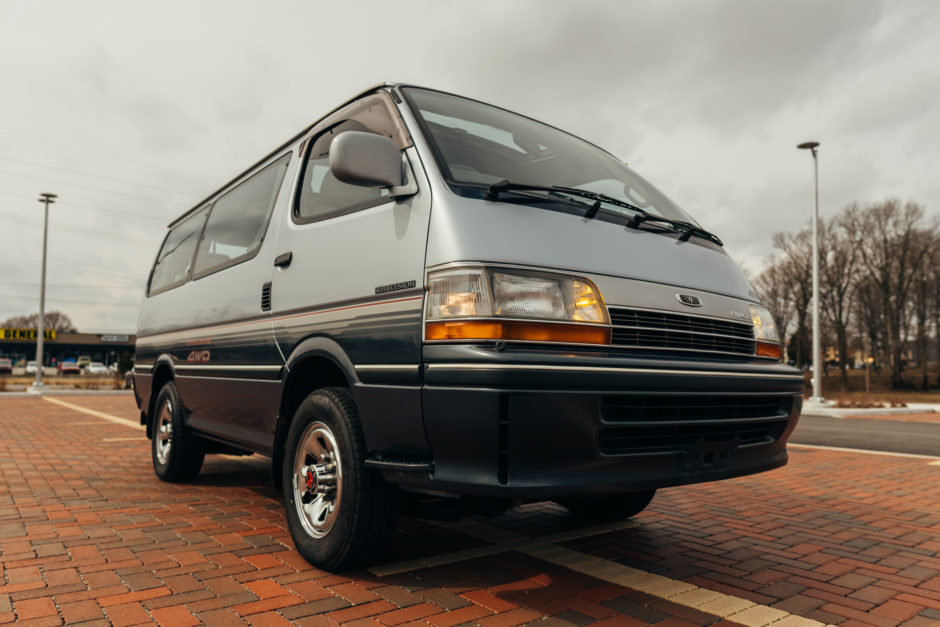 1992 Toyota HiAce Super Custom
