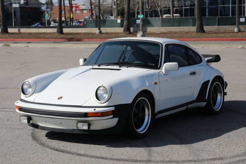 RoW 1981 Porsche 911 Turbo