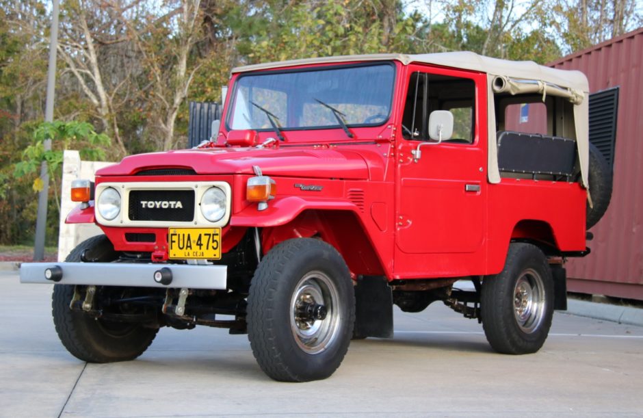 1982 Toyota Land Cruiser FJ43