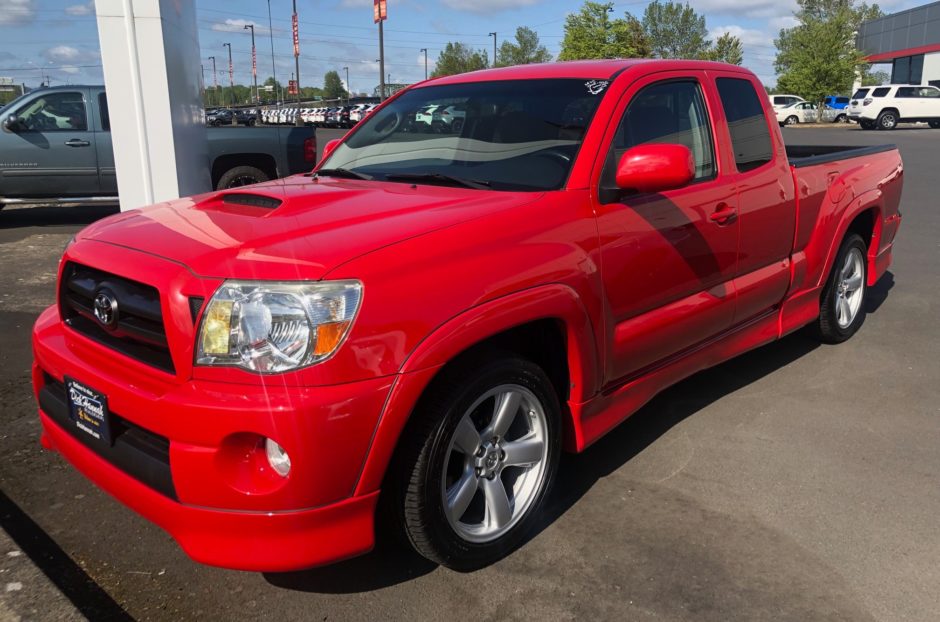 39k-Mile 2007 Toyota Tacoma X-Runner 6-Speed