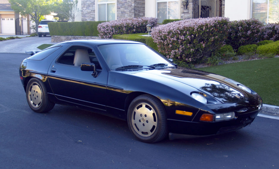 1988 Porsche 928 S4