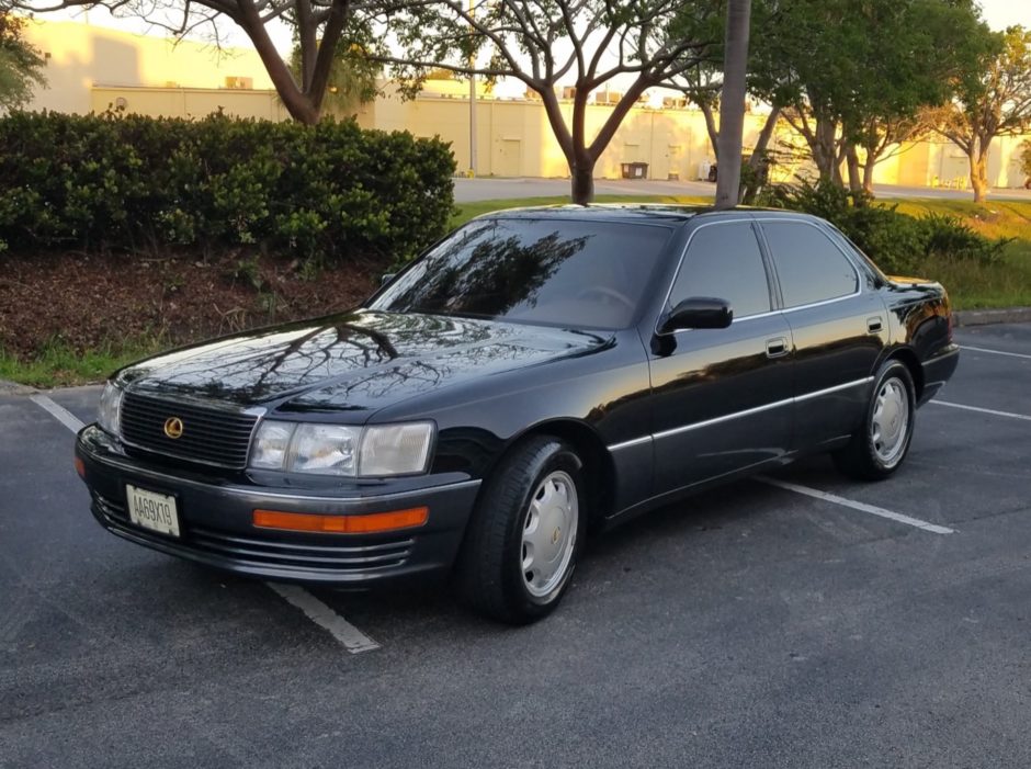 19k-Mile 1993 Lexus LS400